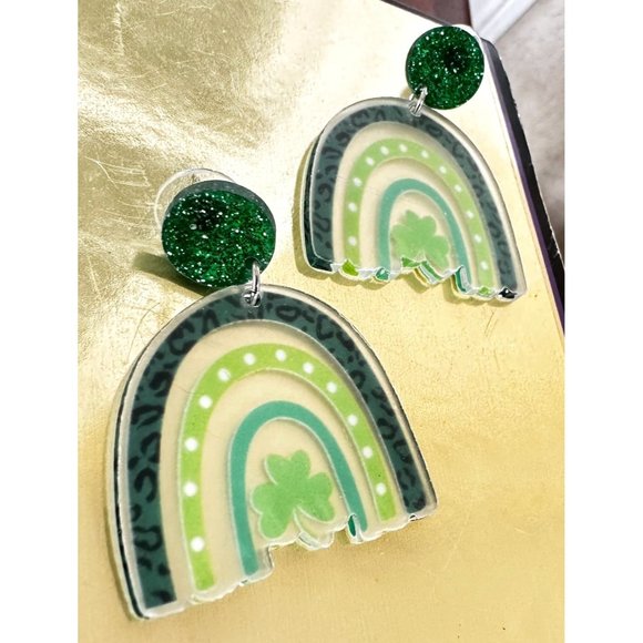 St Patrick's Day Earrings Shamrock Rainbow Shaped Dangle Whimsical New P… - Picture 2 of 12